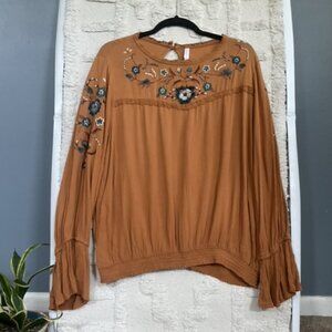 Long Flared Sleeve Embroidered Blouse